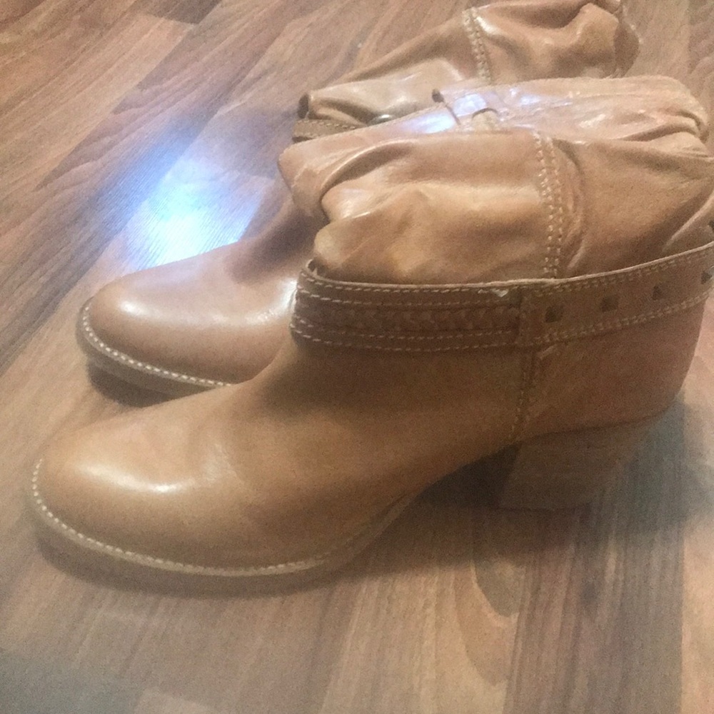 Steve Madden Leather Ankle Womens Boots 9.5 Tan